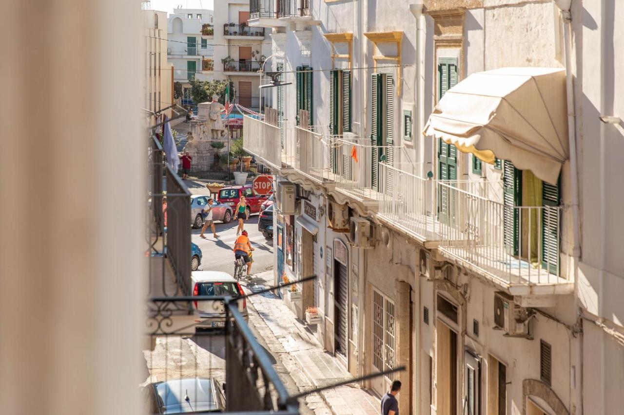 Palazzo Novecento Bed and Breakfast Polignano a Mare Eksteriør billede